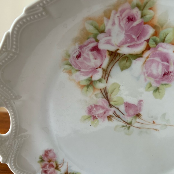 Vintage Porcelain Handled Pink Floral Cake or Serving Plate, garden party, - Picture 8 of 11